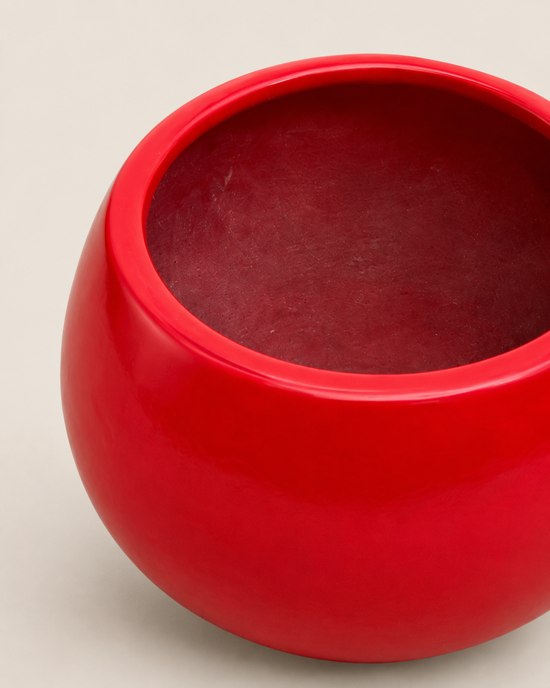 Ochoa Planter — handcrafted African outdoor by John fiberglasspots in Kenya (view 3)