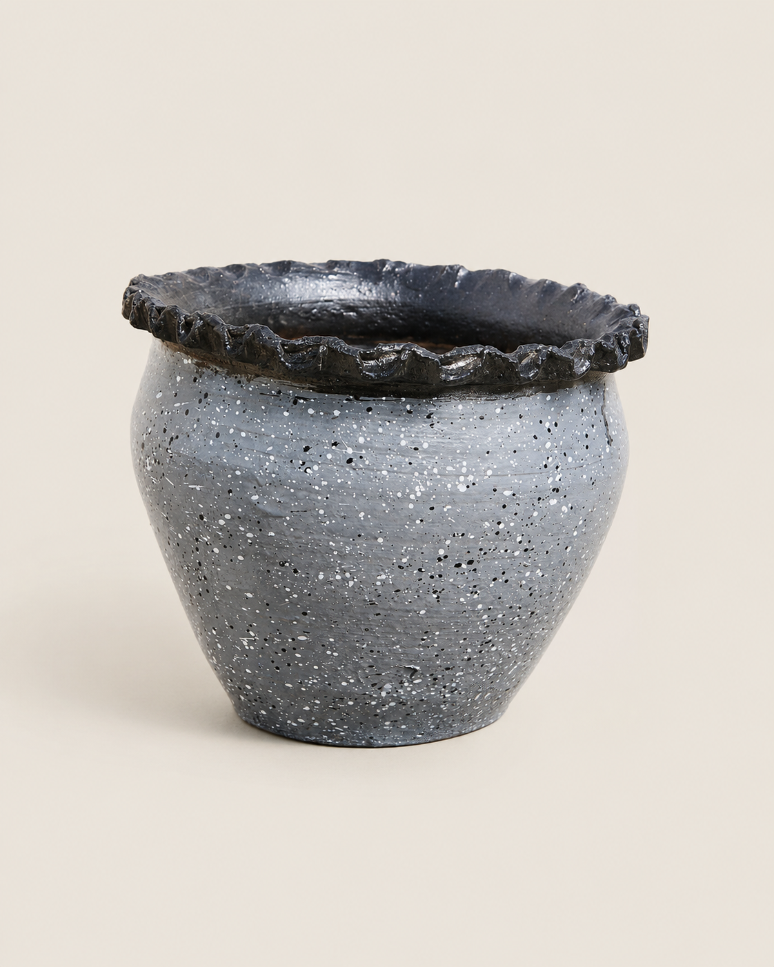 Achebe Planter — handcrafted African outdoor by Terry scape in Kenya