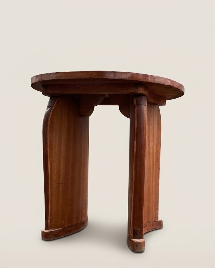 Mvule Round, curved leg stool — handcrafted African furniture by El Mundo Furniture in Kenya