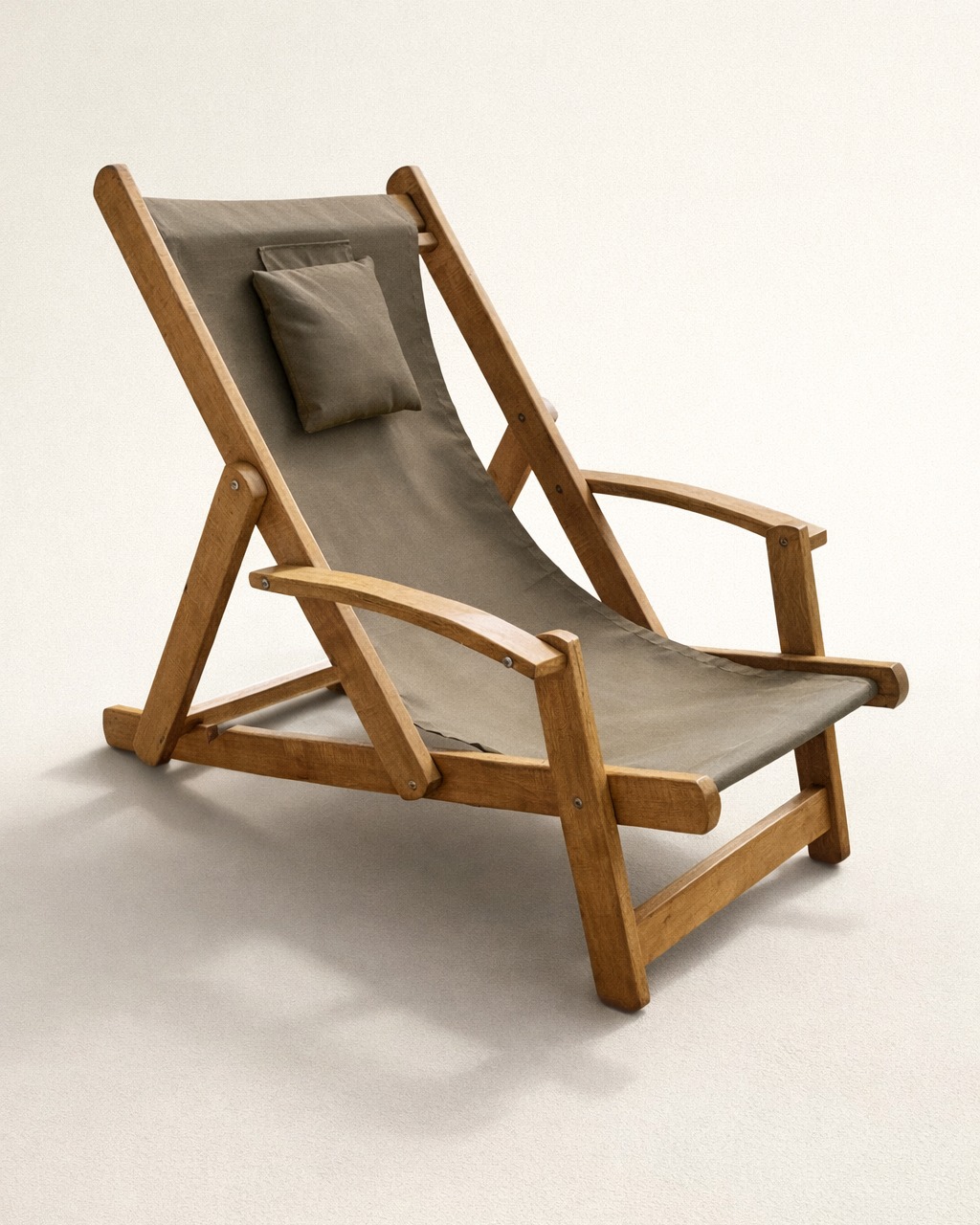 Sakani Deck Chair — handcrafted African outdoor by Antonyojina in Kenya