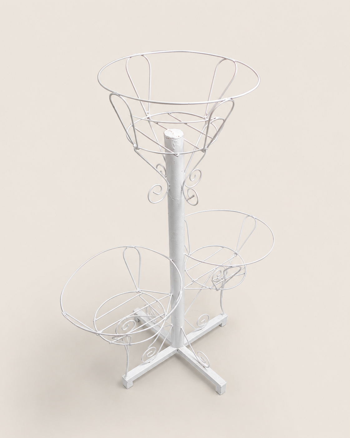 Eneko Planter Stand — handcrafted African outdoor by Paulinemumu4 in Kenya (view 2)
