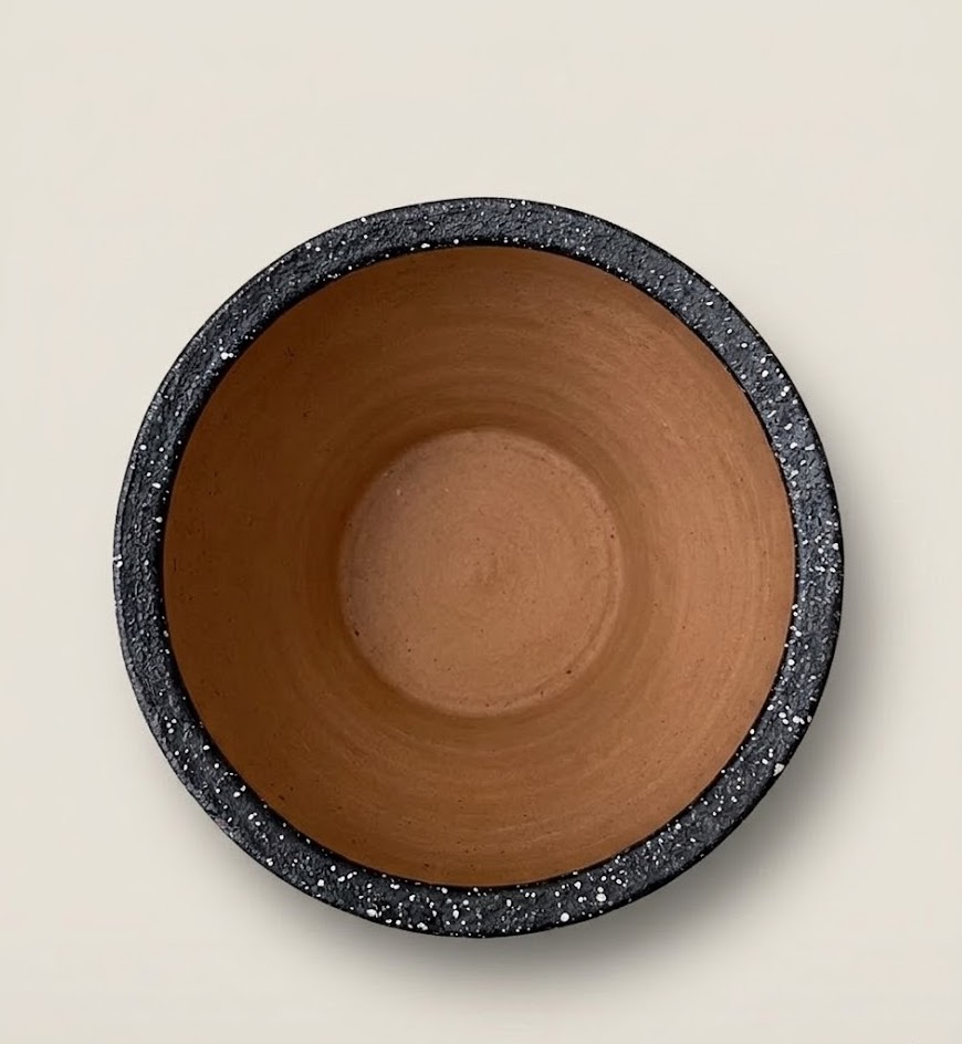 Biddi Clay Planter — handcrafted African outdoor by Paulinemumu4 in Kenya (view 2)