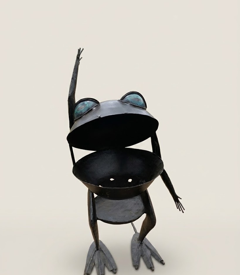 Cdera Amphibian Art Sculpture, Kifaru Amphibian Sculpture — handcrafted African outdoor by Bambam enterprise  in Kenya
