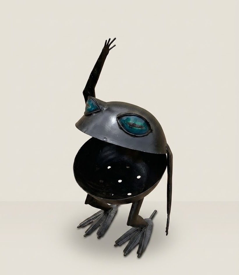 Cdera Amphibian Art Sculpture, Kifaru Amphibian Sculpture — handcrafted African outdoor by Bambam enterprise  in Kenya (view 2)