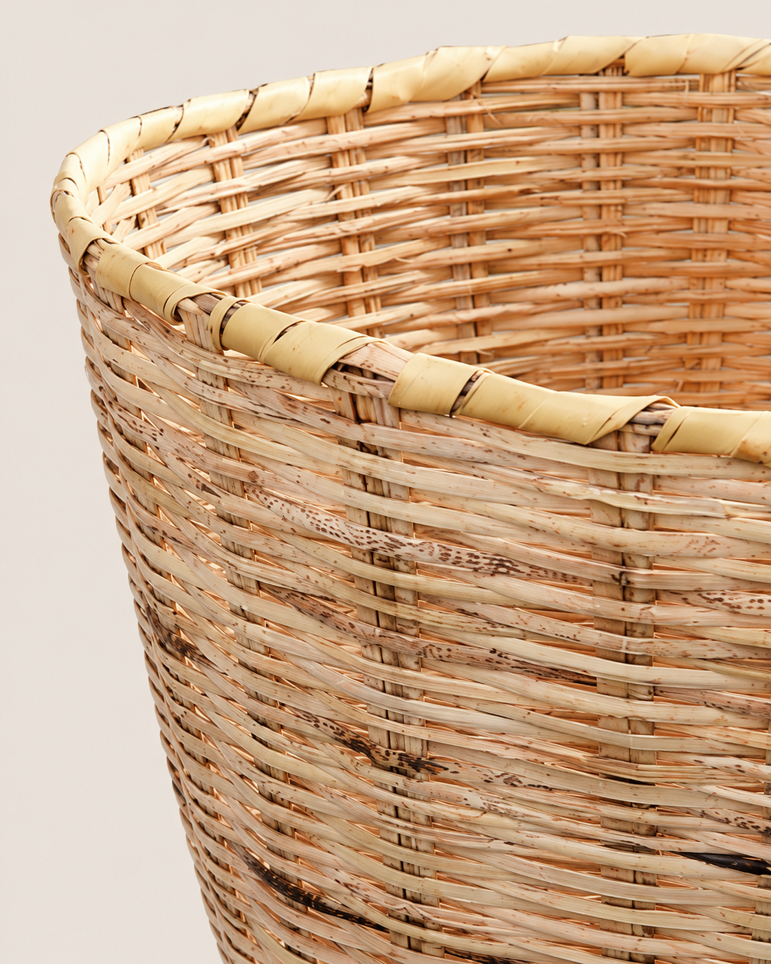 Oasi Pyprus Planter — handcrafted African furniture by Liondiwan  in Kenya (view 4)