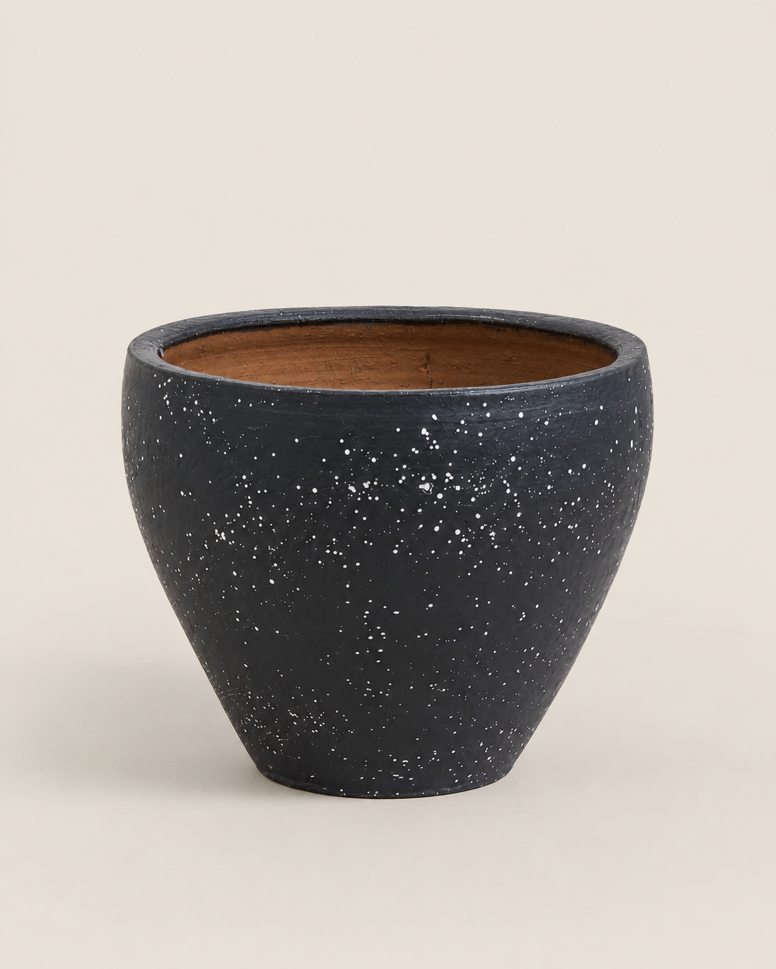 Cheche Planter pot — handcrafted African outdoor by Paulinemumu4 in Kenya