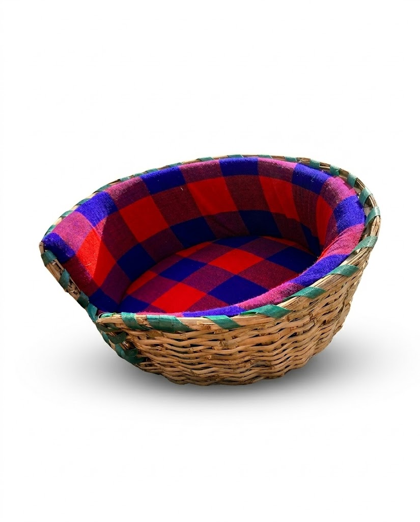 Petbed — handcrafted African furniture by Miche Miche in Kenya (view 2)