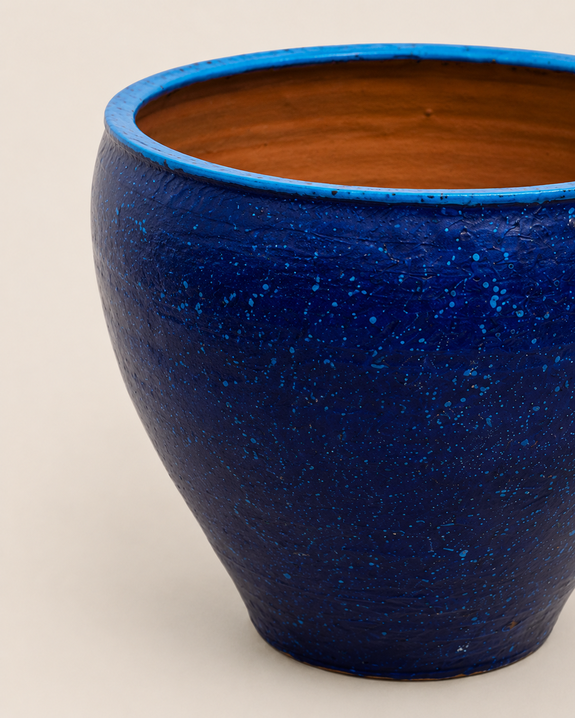 Nagato Clay Planter — handcrafted African outdoor by Paulinemumu4 in Kenya (view 2)