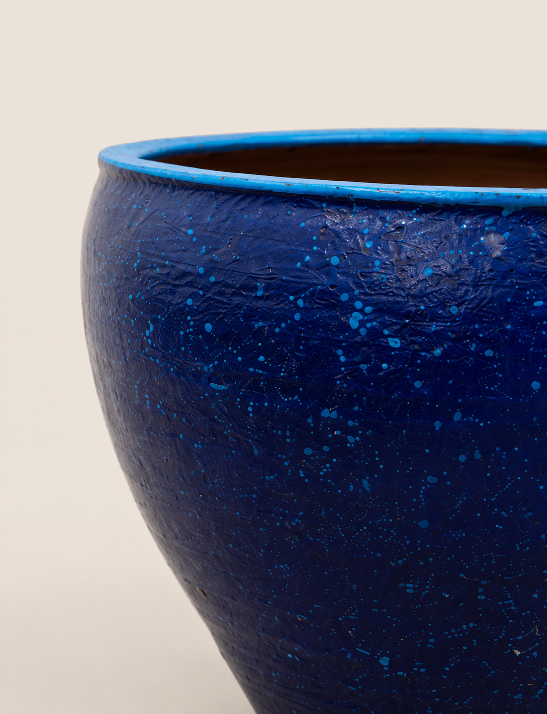 Nagato Clay Planter — handcrafted African outdoor by Paulinemumu4 in Kenya (view 3)