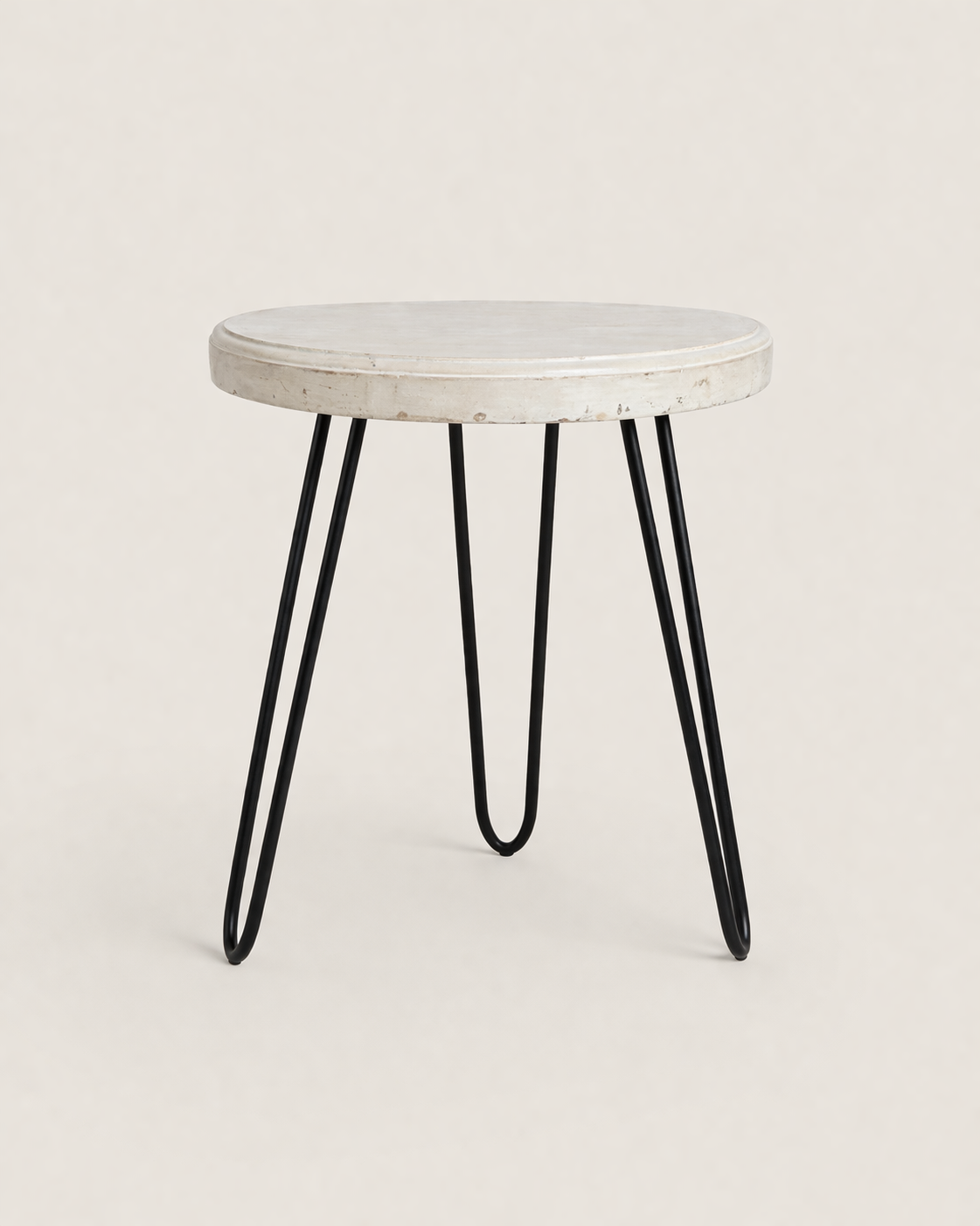 Stool | Ua Leaf — handcrafted African furniture by Oskechi  Furnitures in Kenya