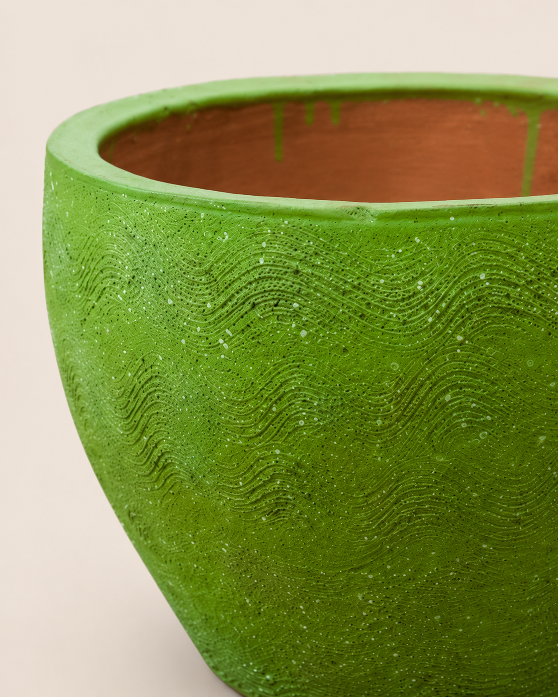 Eshia Planter — handcrafted African outdoor by Jacob landscaping  in Kenya (view 3)