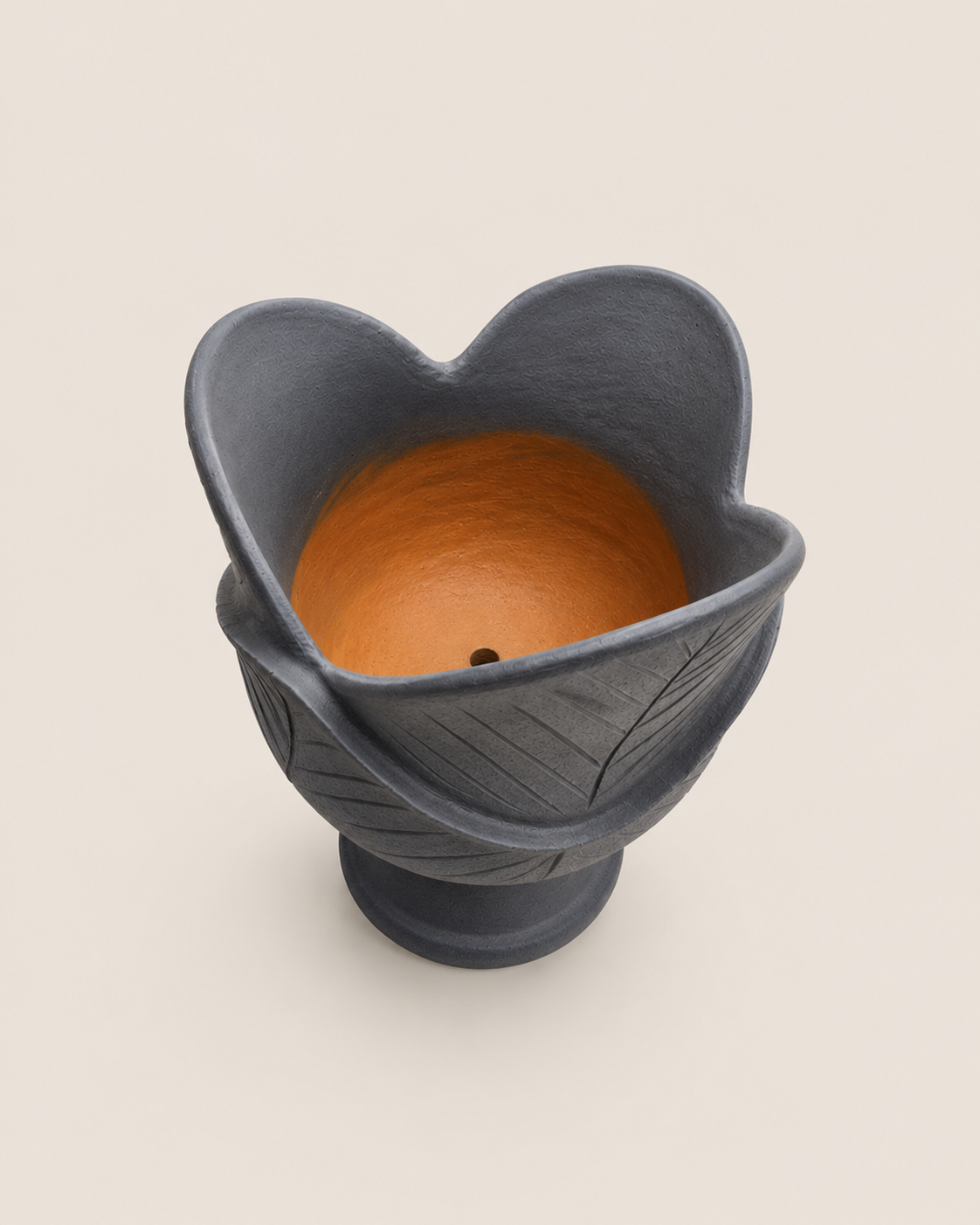 Aluvara Planter — handcrafted African outdoor by Jacob landscaping  in Kenya (view 2)