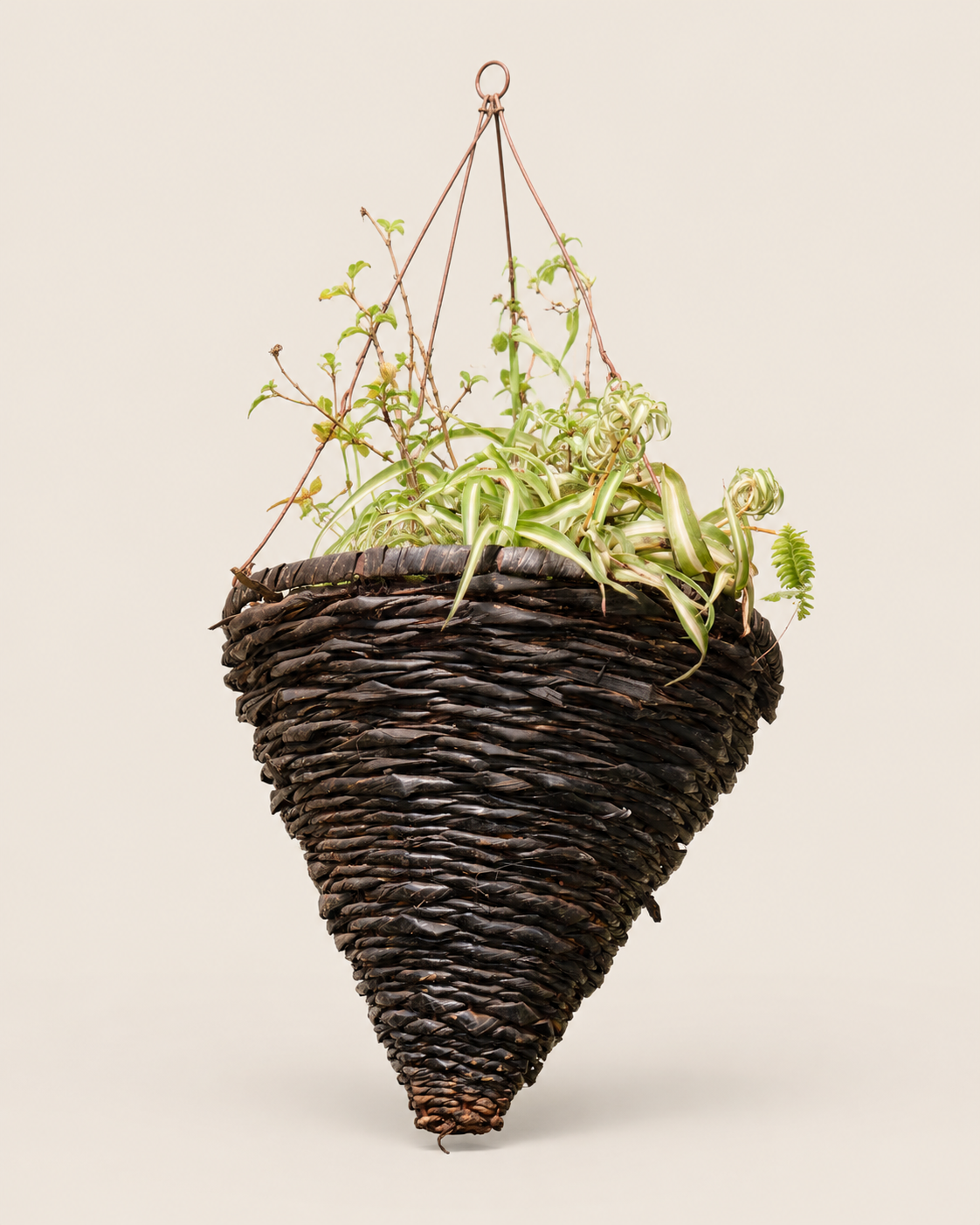Somabeko Makuti Planter — handcrafted African outdoor by Terry scape in Kenya (view 2)