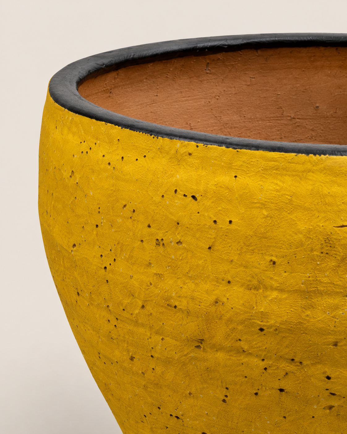 Enae Clay Planter — handcrafted African outdoor by Paulinemumu4 in Kenya (view 3)